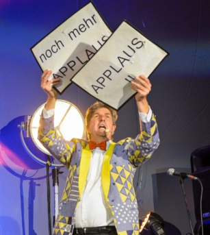 Comedy-Show vom Comedy-Kellner Göttingen Kassel 